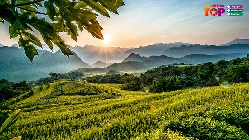 Top-13-danh-lam-thang-canh-thanh-hoa-dep-nao-long-nguoi