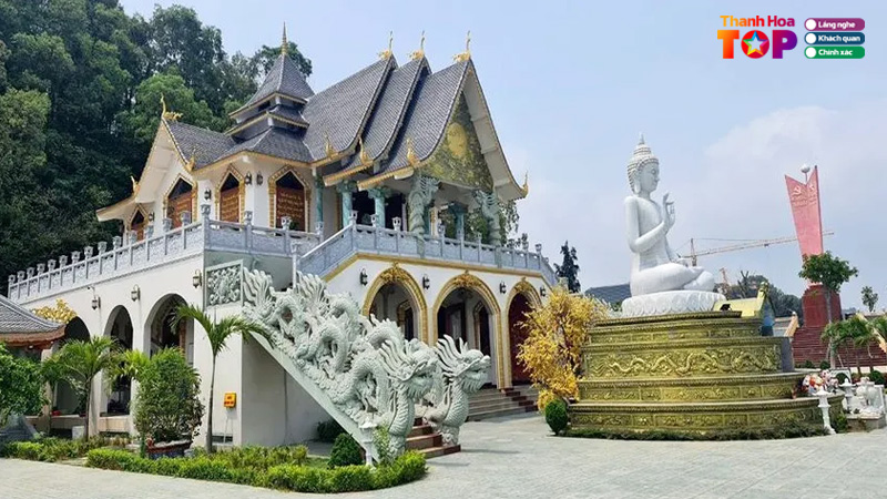 Top-13-ngoi-chua-o-thanh-hoa-dep-va-linh-thieng