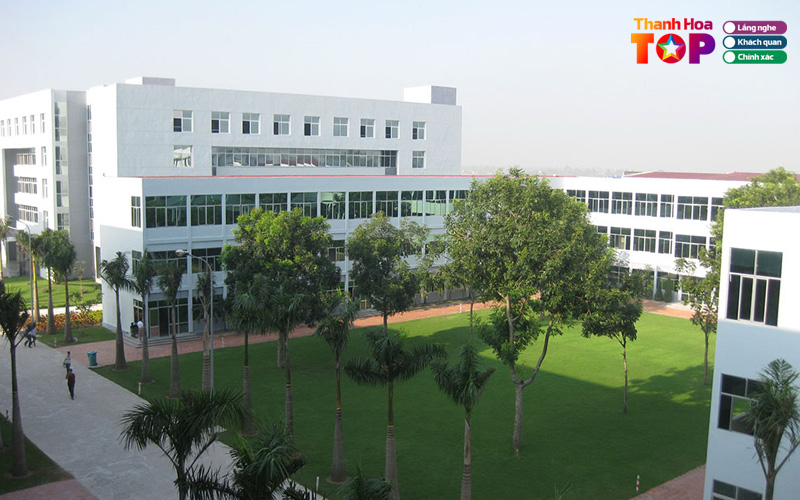 Dai-hoc-cong-nghe-tphcm-co-so-thanh-hoa-thanhhoatoplist