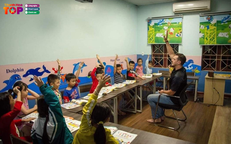 Trung-tam-anh-ngu-quoc-te-cleverlearn-thanhhoatoplist