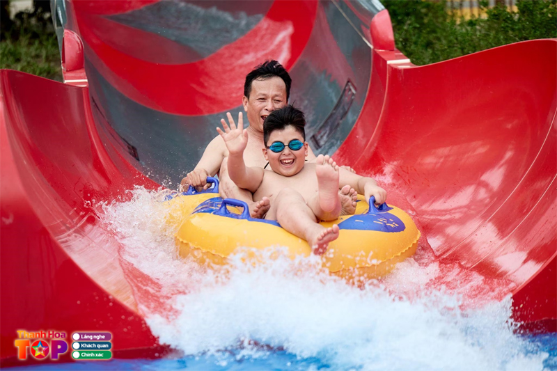 Cong-vien-nuoc-sun-world-sam-son-thien-duong-giai-tri-cuc-doc-dao-1