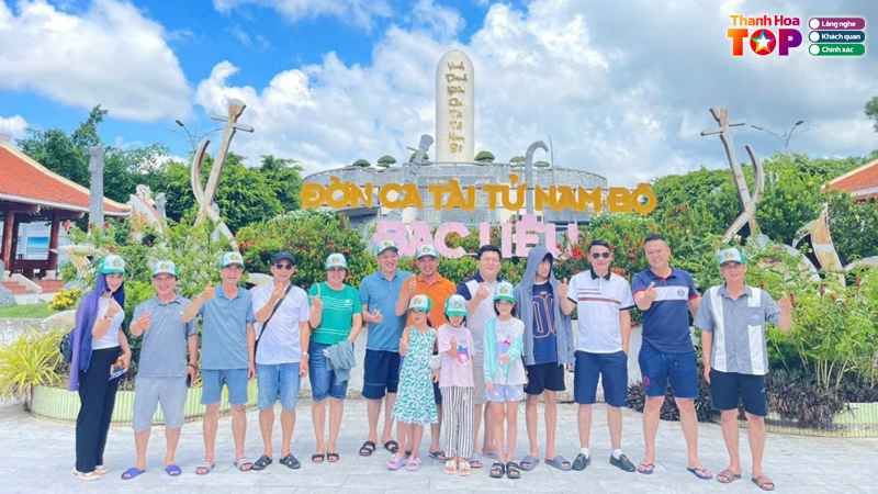 Cong-ty-cp-du-lich-quoc-te-huu-nghi