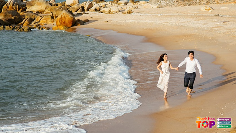 Am-thuc-dac-sac-tai-bien-hai-hoa-thanhhoatoplist-1