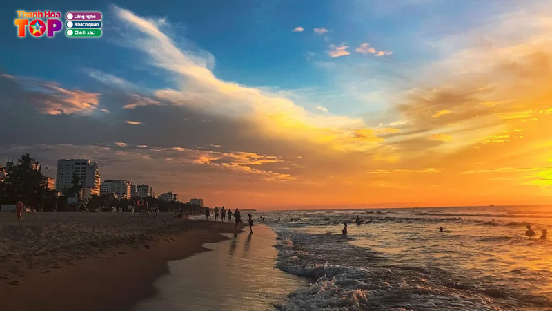 Kinh-nghiem-du-lich-tai-bien-sam-son-thanhhoatoplist-1