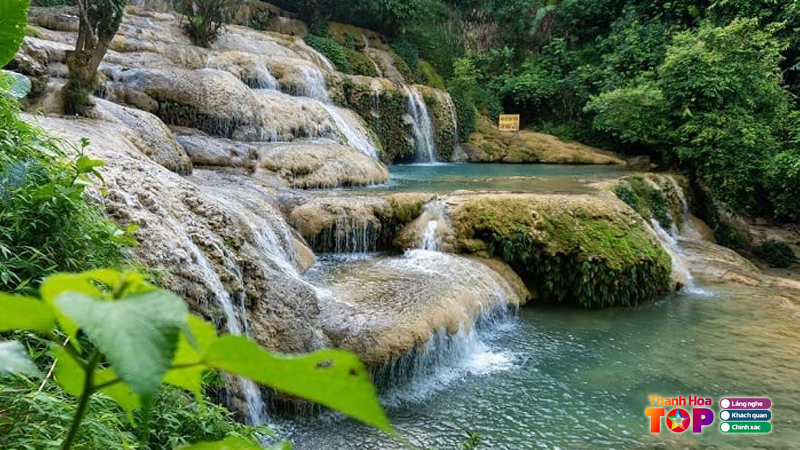 Trai-nghiem-du-lich-thac-may-chat-luong