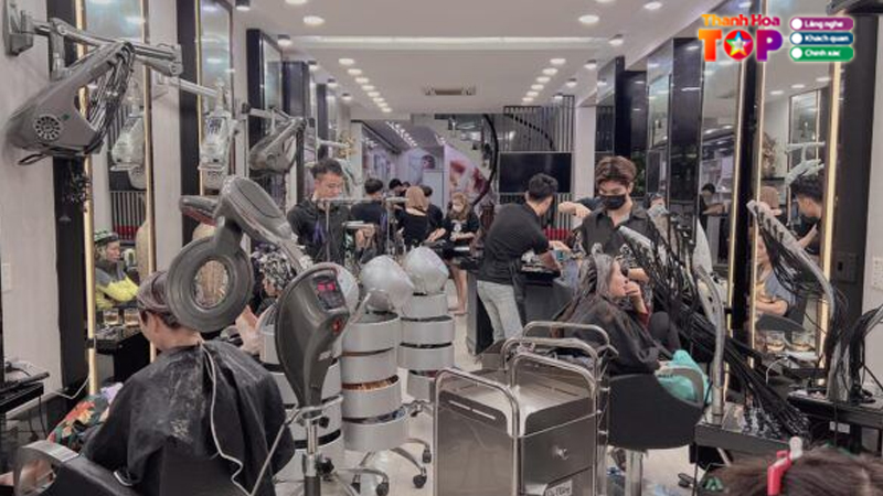 Phong-van-hair-beauty-salon-thanhhoatoplist