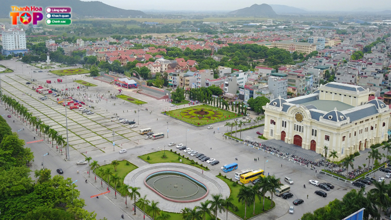 Quang-truong-lam-son-thanhhoatoplist