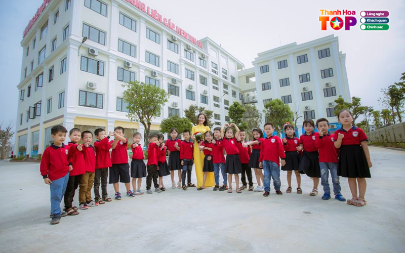 Truong-th-thcs-newton-th-thanhhoatoplist