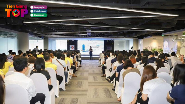 Su-menh-cua-tiengiangtoplist-ton-vinh-va-lan-toa-gia-tri-dia-phuong-3