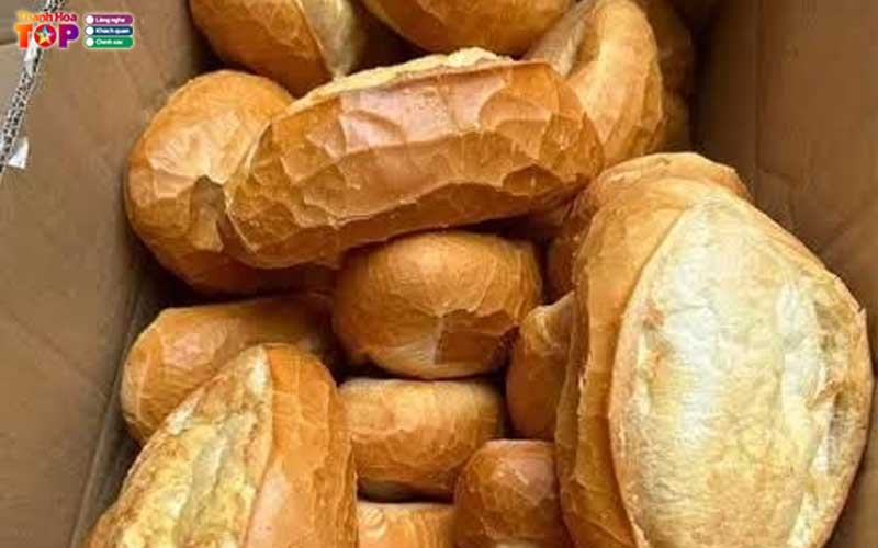 Banh-mi-thanh-co-316-le-lai-thanhhoatoplist